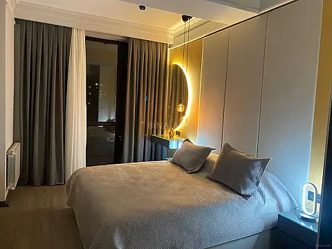Kirayə verilir 3 otaqlı mənzil 120 m²
