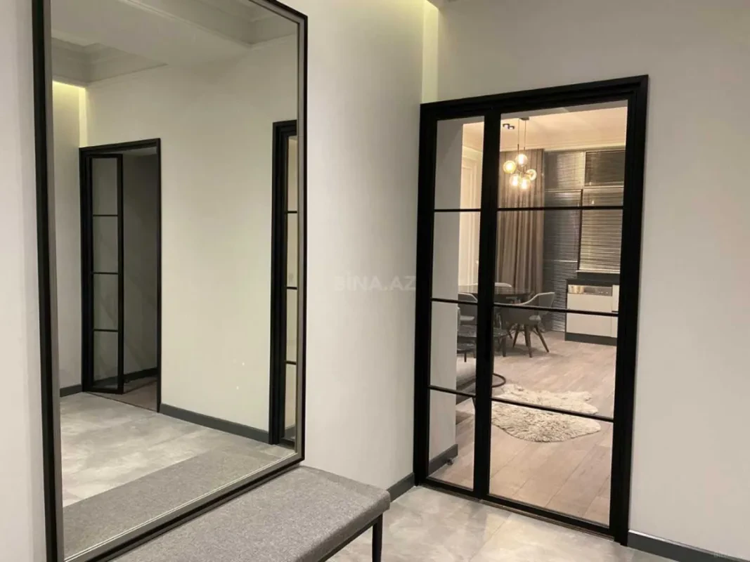 Kirayə verilir 3 otaqlı mənzil 120 m²