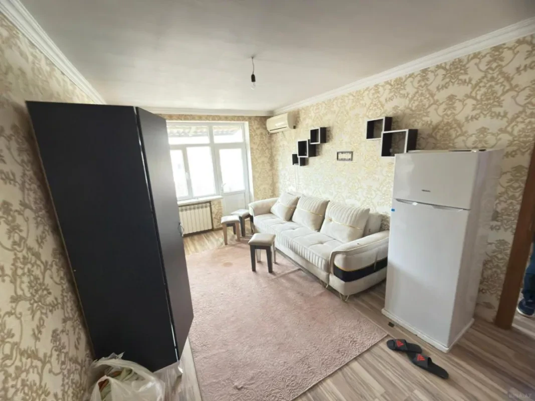 Satılır 2 otaqlı mənzil 39 m²