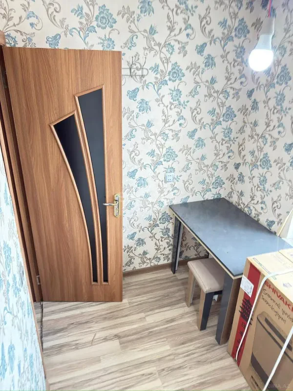 Satılır 2 otaqlı mənzil 39 m²