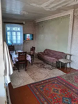 Satılır 4 otaqlı həyət evi 400 m²