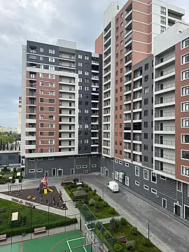Kirayə verilir 3 otaqlı mənzil 140 m² — Bakı 3 otaq 140.00 m²