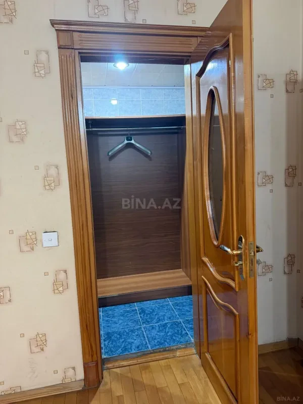 Kirayə verilir 3 otaqlı mənzil 140 m²