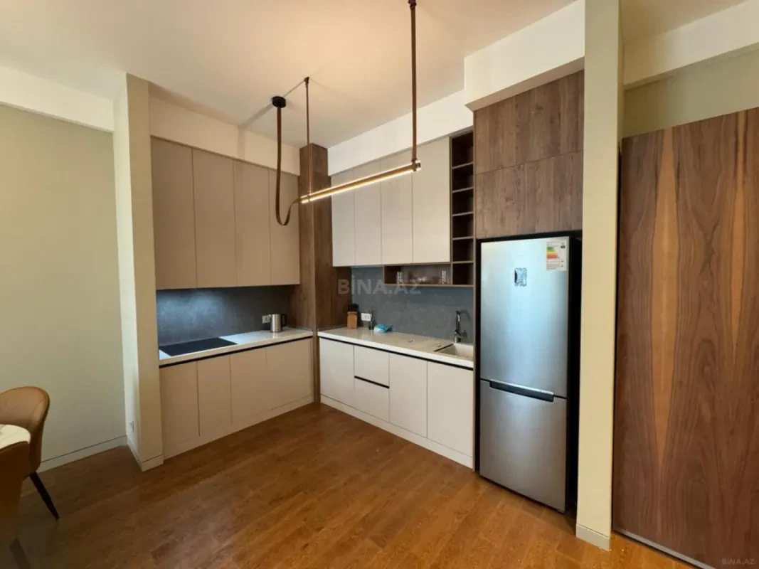 Kirayə verilir 2 otaqlı mənzil 62 m²