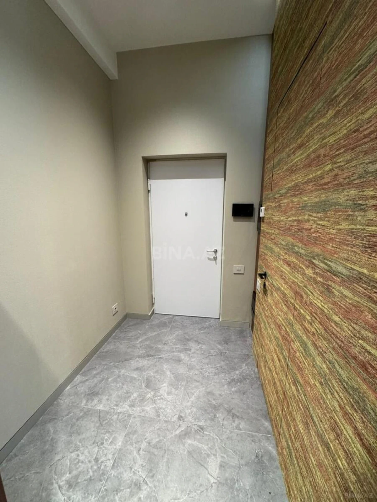 Kirayə verilir 2 otaqlı mənzil 62 m²