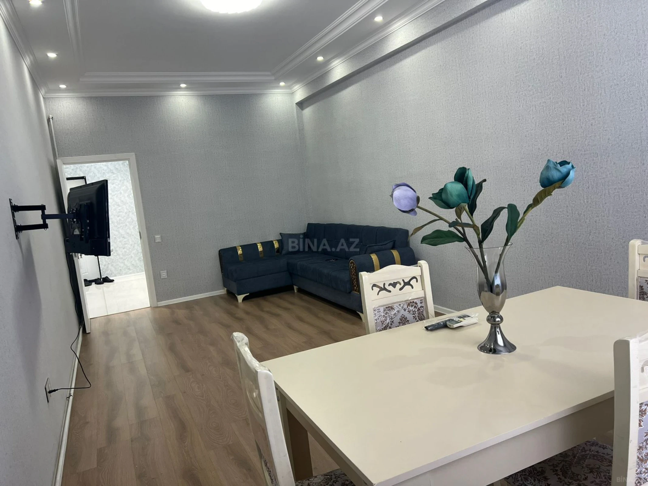 Satılır 2 otaqlı mənzil 66 m²