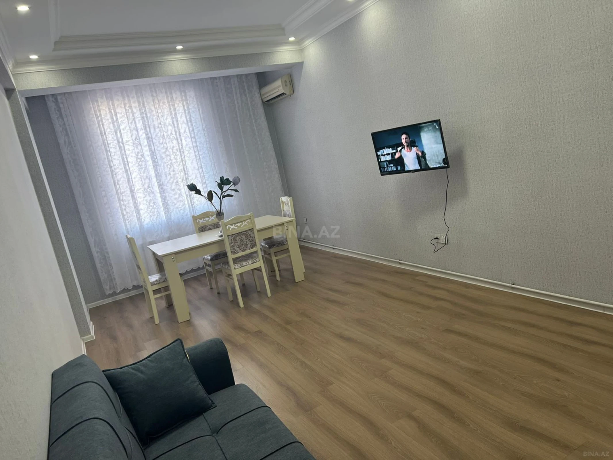 Satılır 2 otaqlı mənzil 66 m²