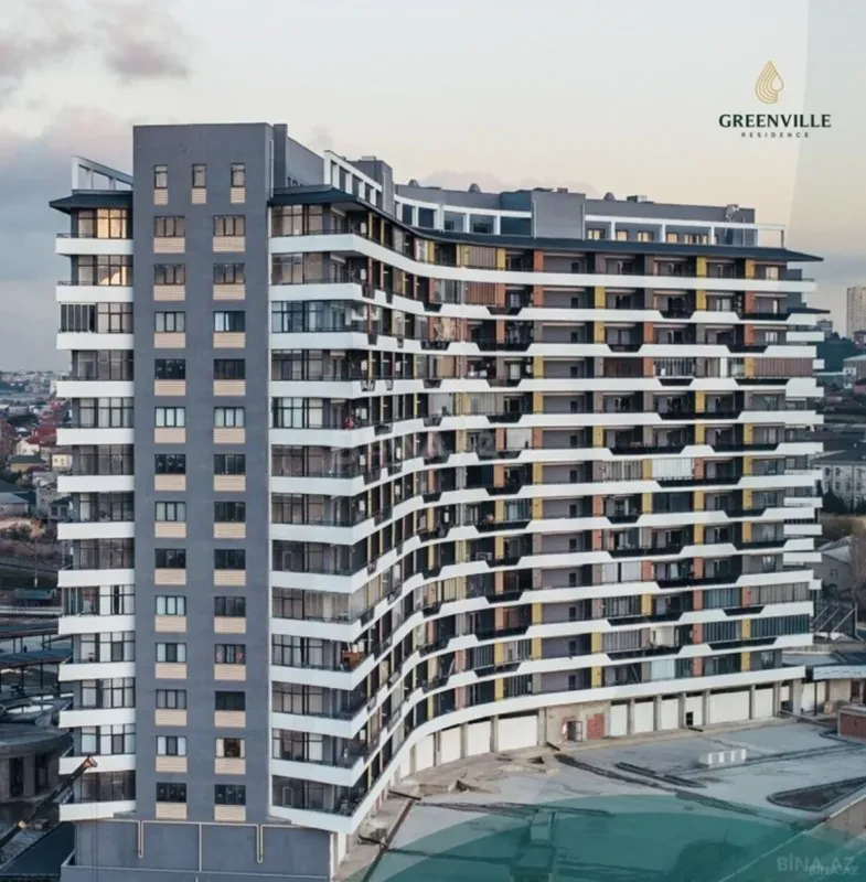 Satılır 3 otaqlı mənzil 146.7 m²