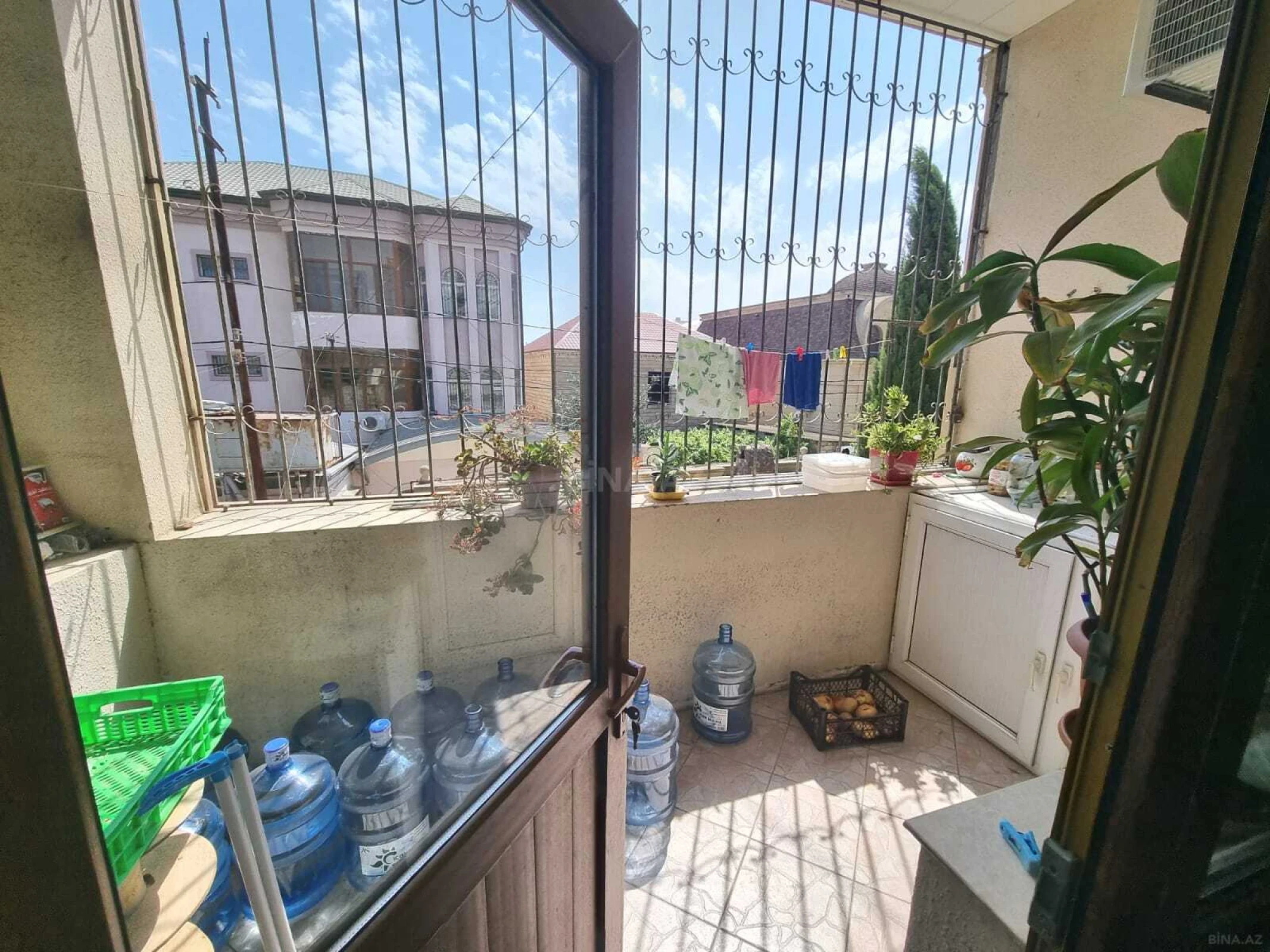 Kirayə verilir 8 otaqlı ofis 560 m²