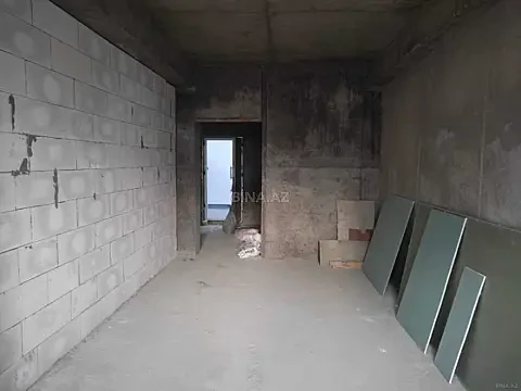 Satılır 2 otaqlı mənzil 70 m²