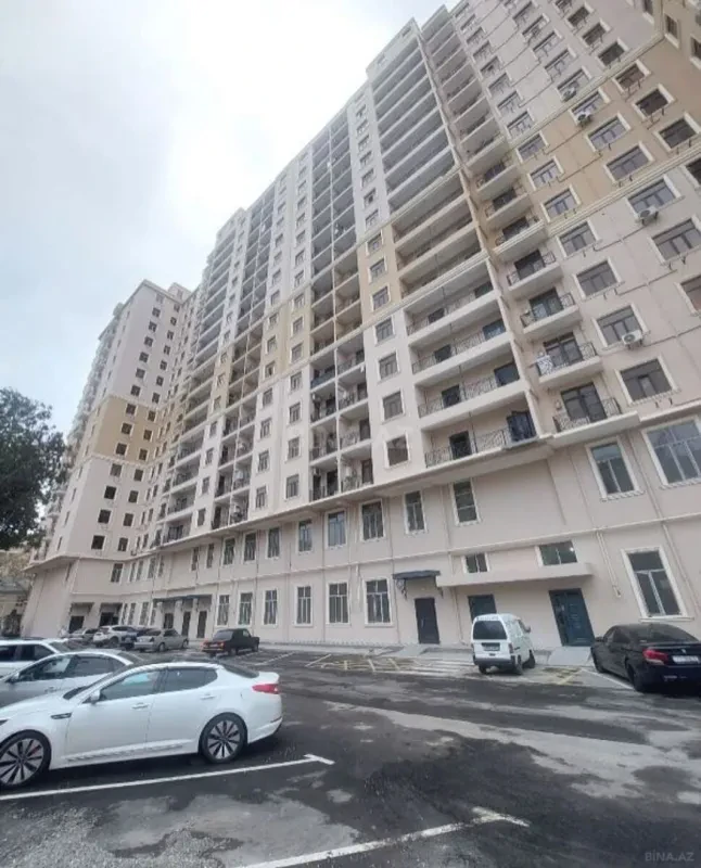 Satılır 2 otaqlı mənzil 70 m²