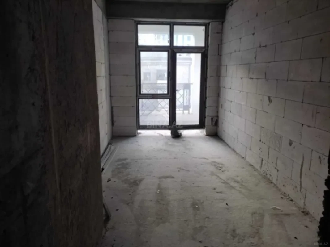 Satılır 2 otaqlı mənzil 70 m²