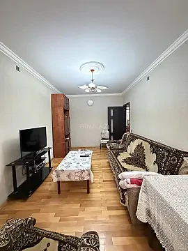 Satılır 3 otaqlı mənzil 74 m²