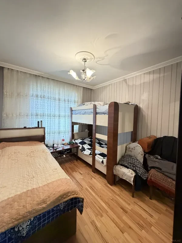 Satılır 3 otaqlı mənzil 74 m²
