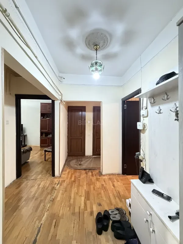 Satılır 3 otaqlı mənzil 74 m²