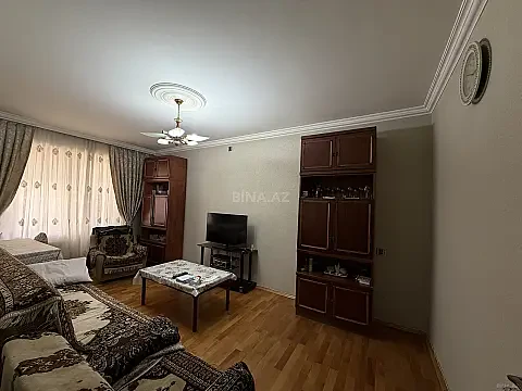 Satılır 3 otaqlı mənzil 74 m²