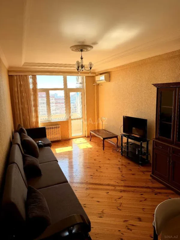 Kirayə verilir 2 otaqlı mənzil 95 m²