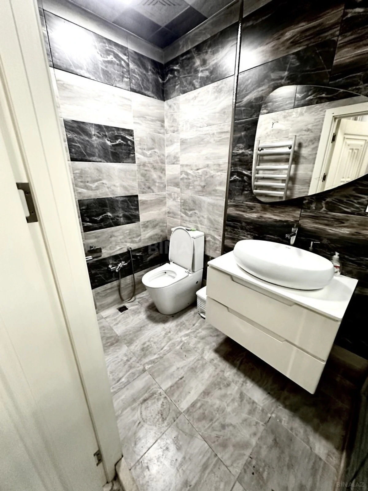 Kirayə verilir 3 otaqlı mənzil 86 m²