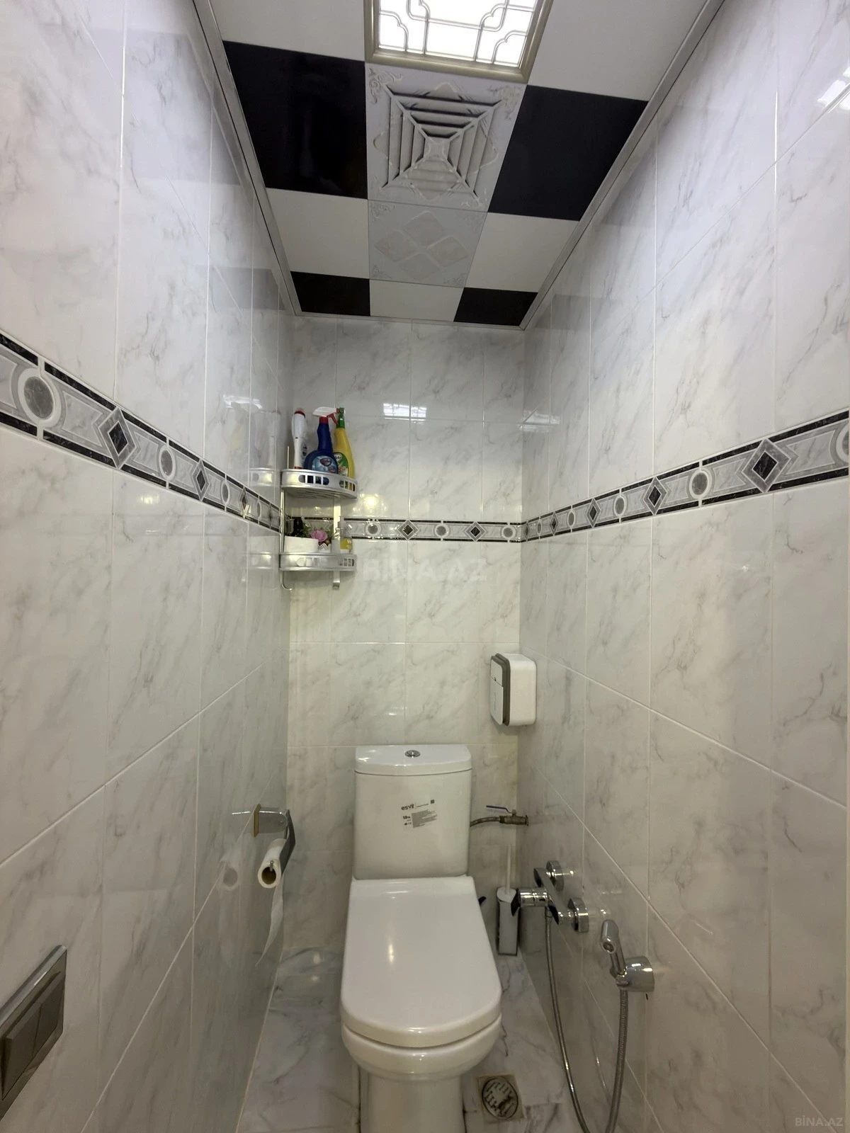 Satılır 5 otaqlı mənzil 112 m²