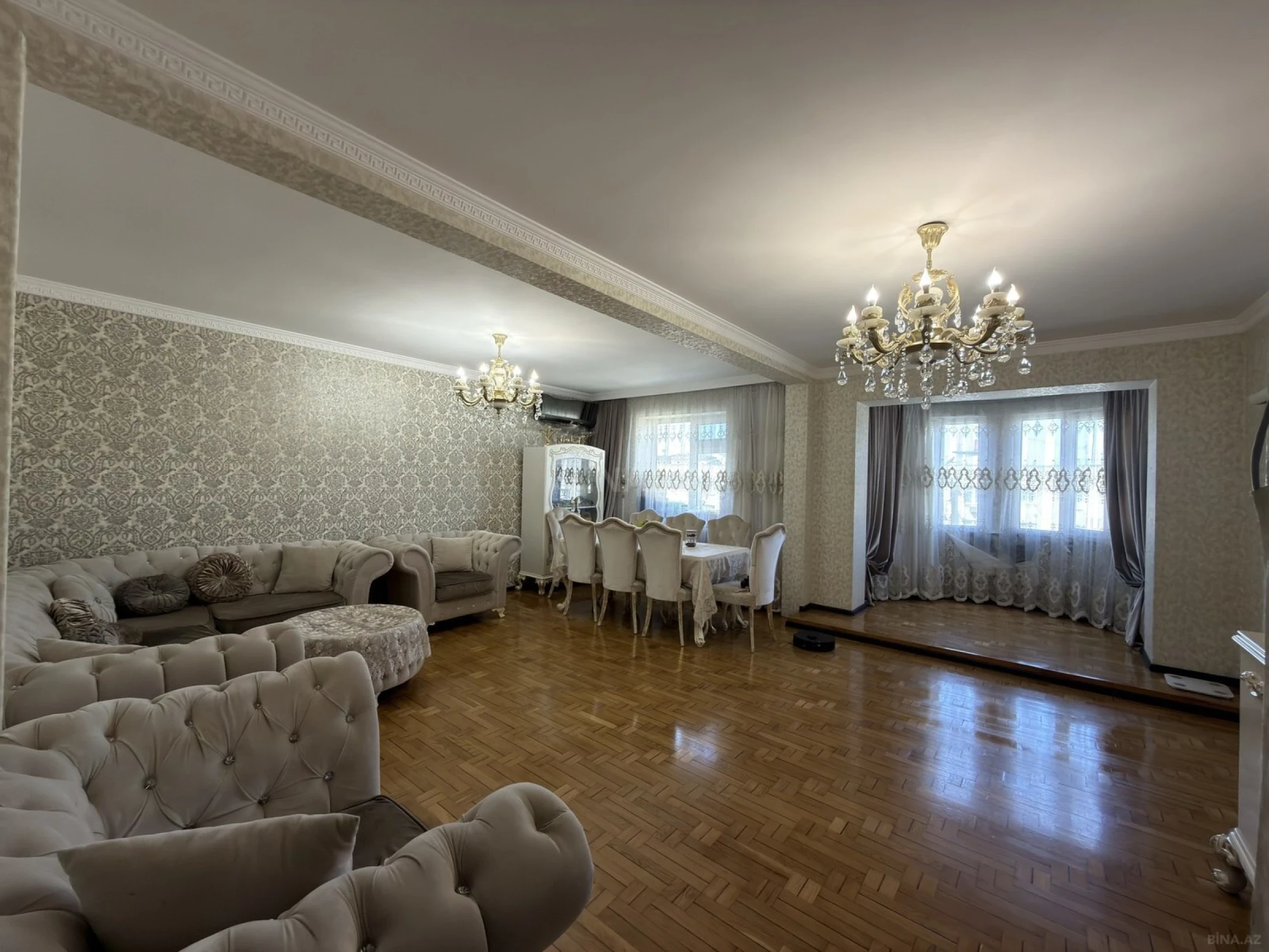Satılır 5 otaqlı mənzil 112 m²
