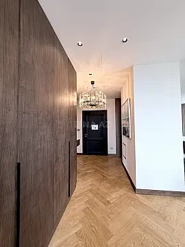 Satılır 3 otaqlı mənzil 165 m²
