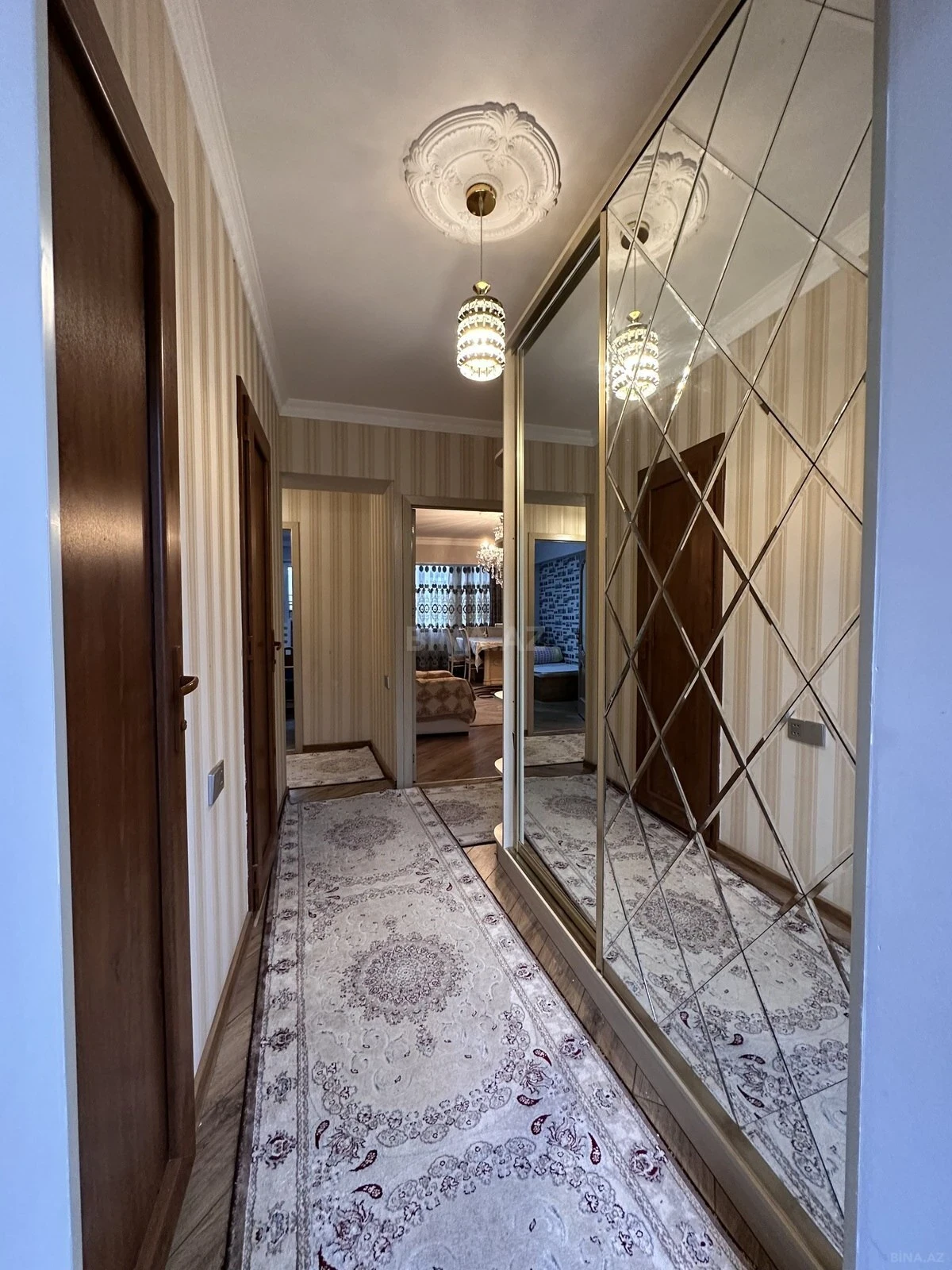 Satılır 3 otaqlı mənzil 80 m²