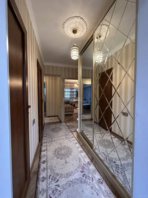 Satılır 3 otaqlı mənzil 80 m²