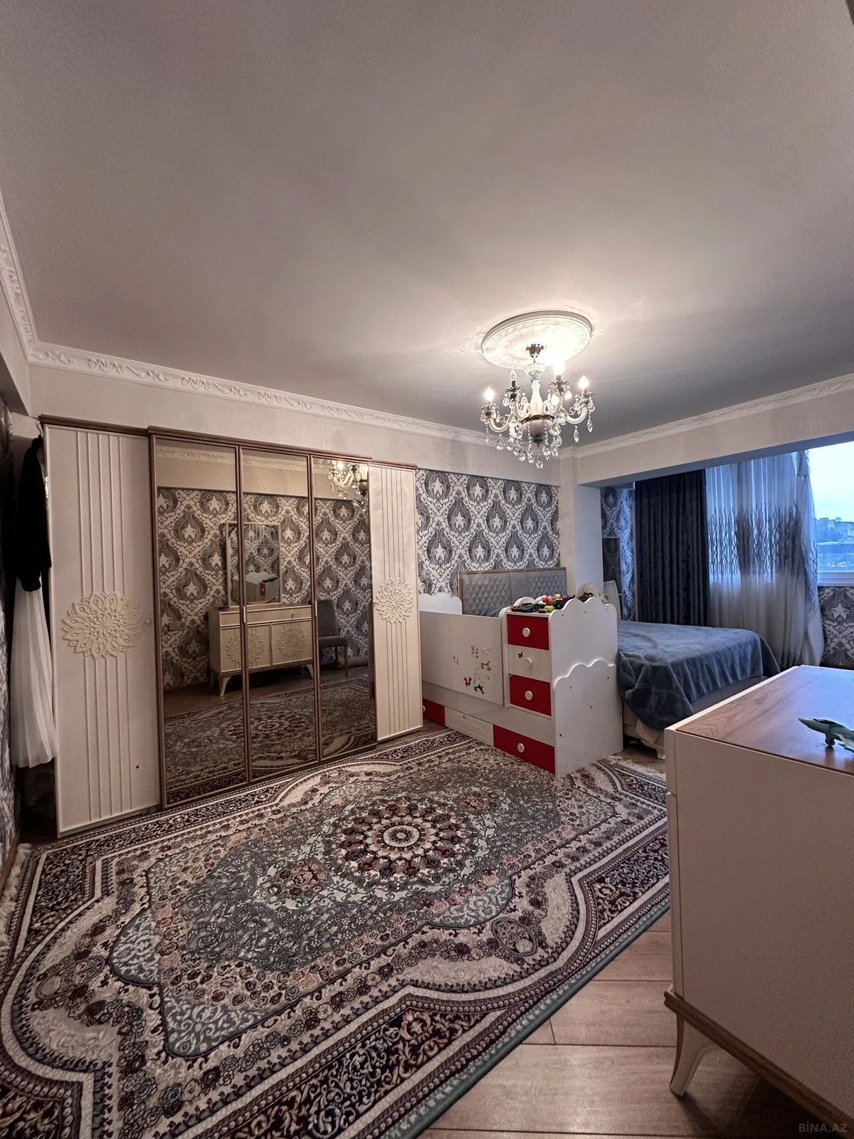 Satılır 3 otaqlı mənzil 80 m²