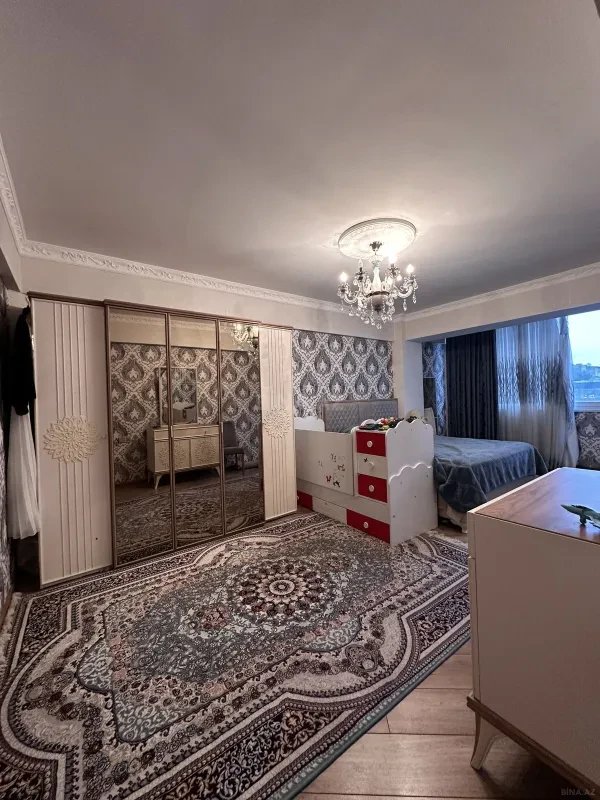 Satılır 3 otaqlı mənzil 80 m²