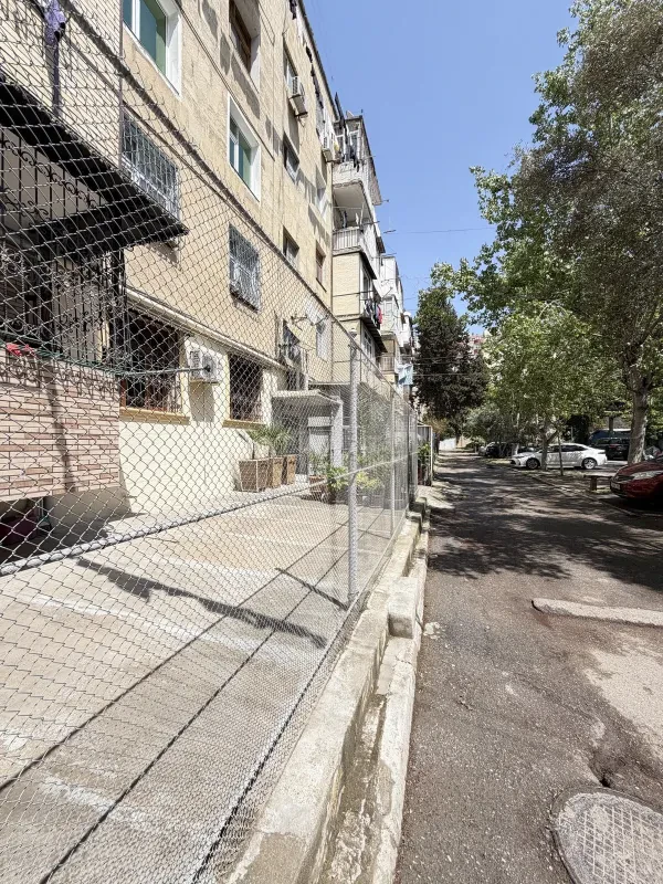 Satılır 3 otaqlı mənzil 74 m²