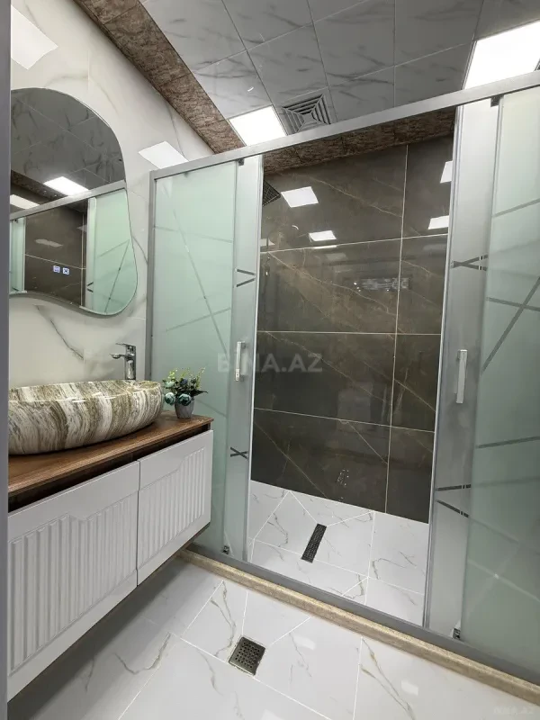 Satılır 3 otaqlı mənzil 110 m²