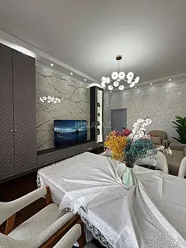 Satılır 3 otaqlı mənzil 110 m²