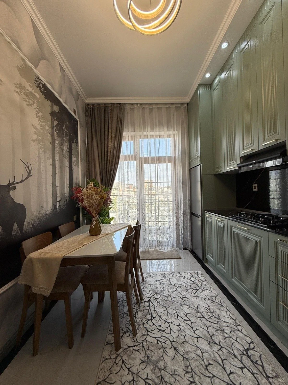 Satılır 3 otaqlı mənzil 110 m²