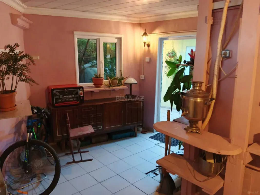 Satılır 4 otaqlı həyət evi 115 m²