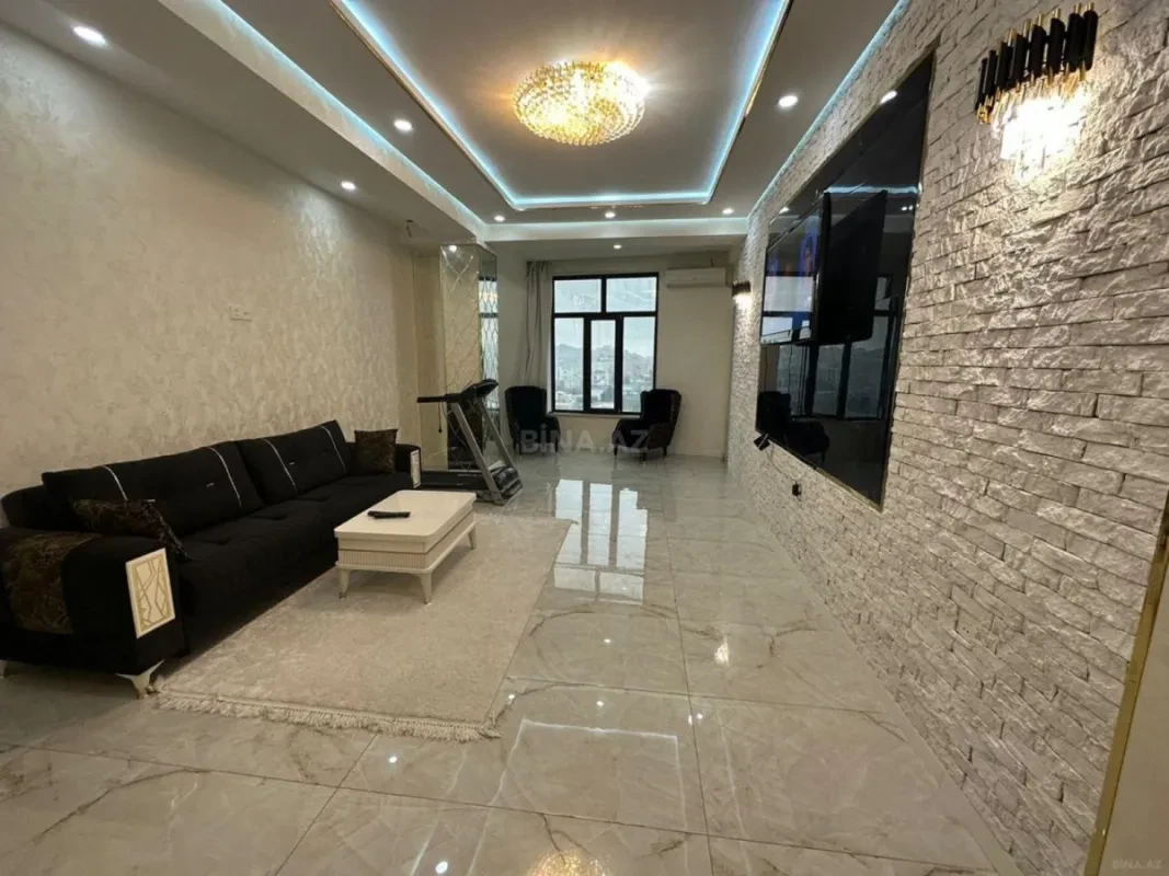 Satılır 3 otaqlı mənzil 95 m²