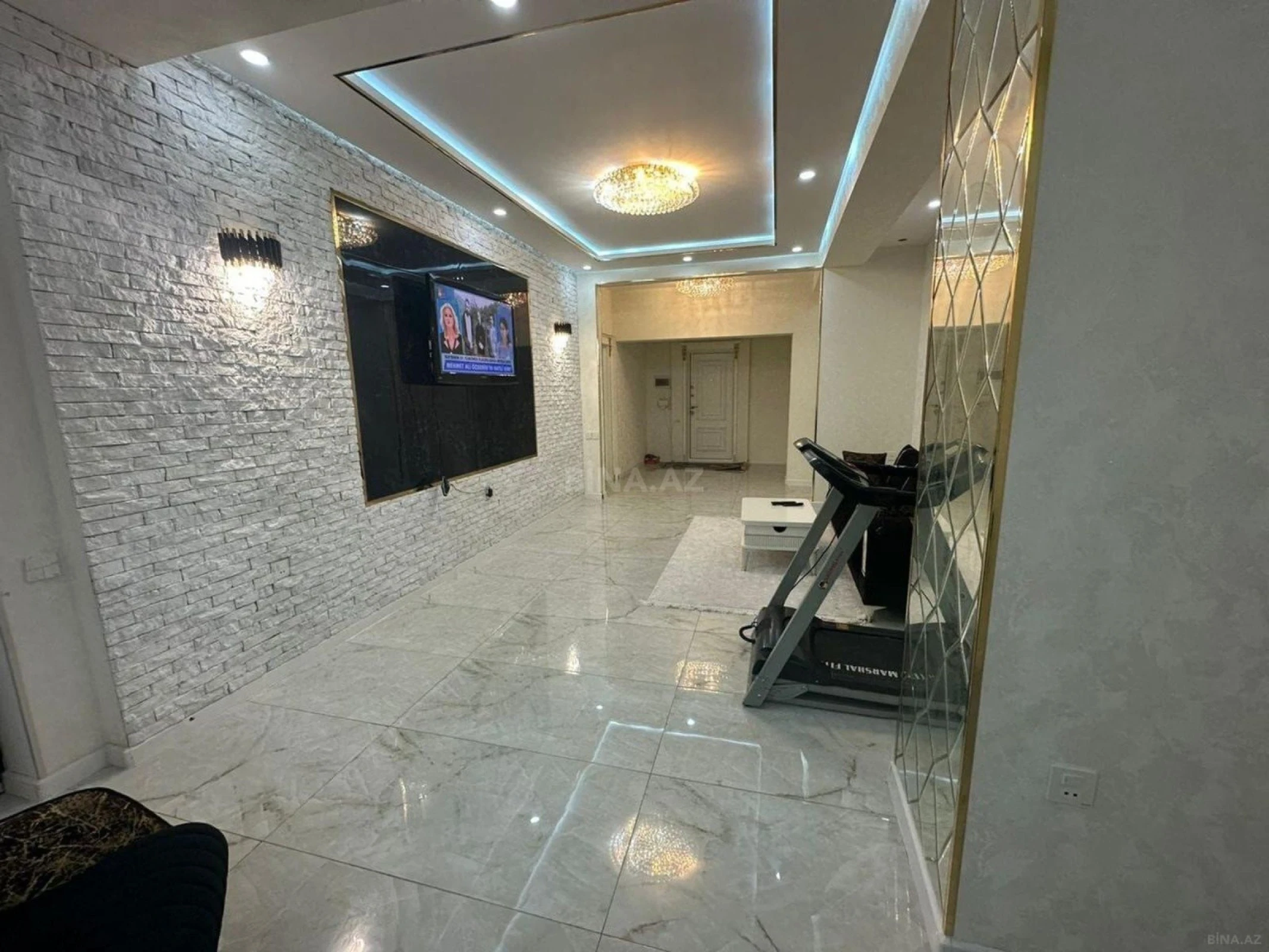Satılır 3 otaqlı mənzil 95 m²