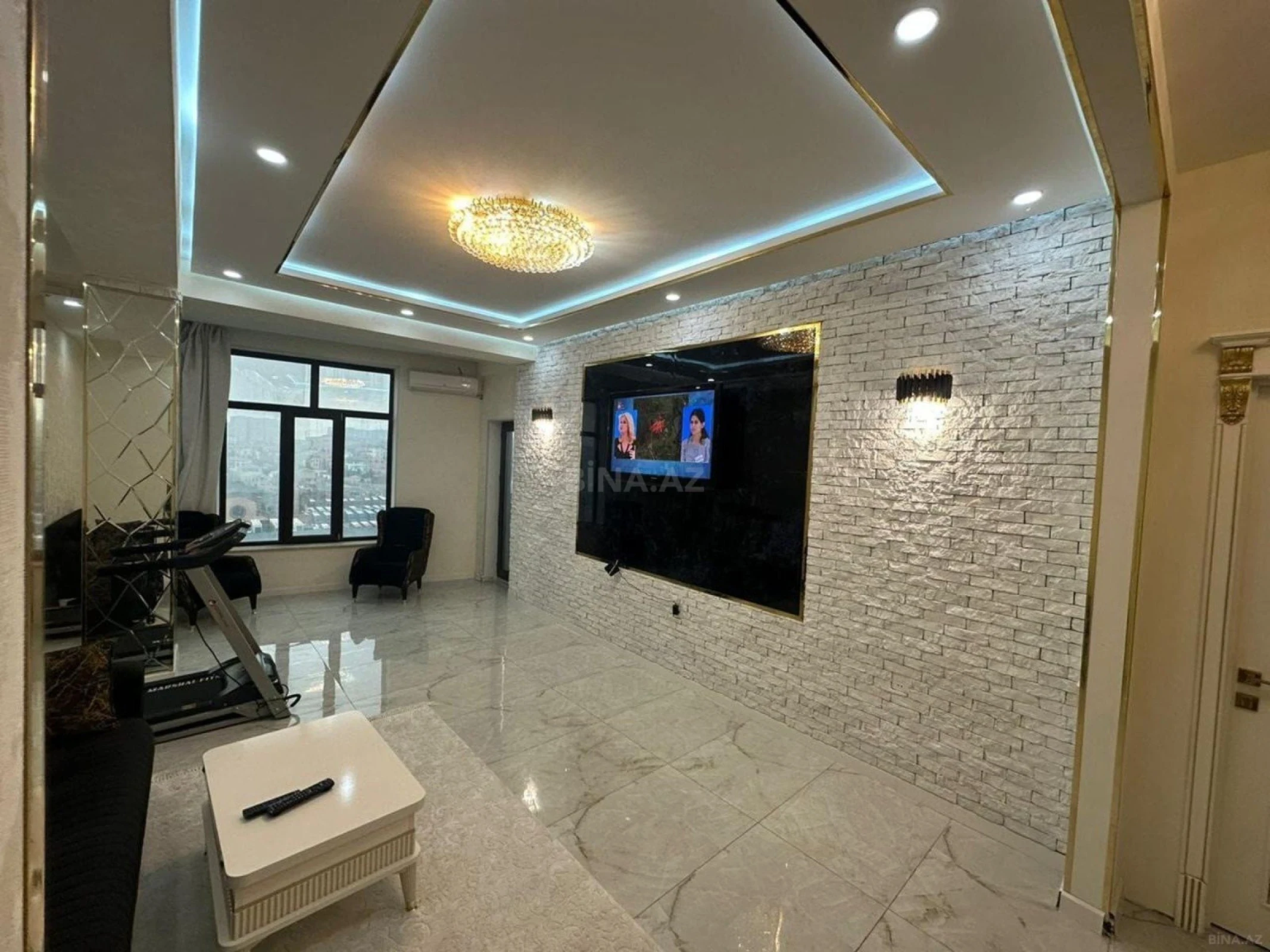 Satılır 3 otaqlı mənzil 95 m²