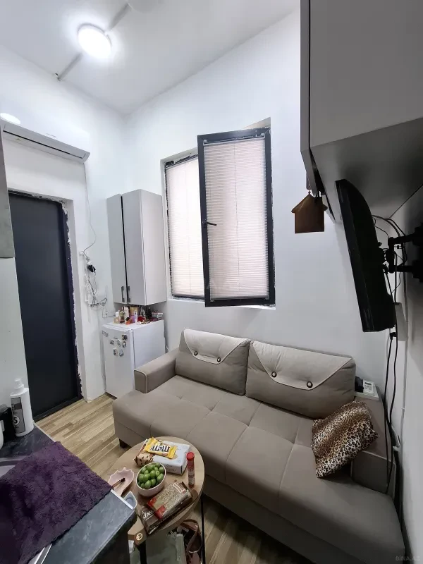 Satılır 1 otaqlı mənzil 10 m²