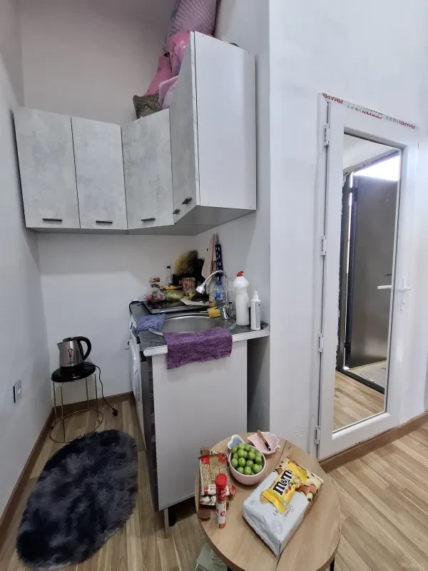 Satılır 1 otaqlı mənzil 10 m²