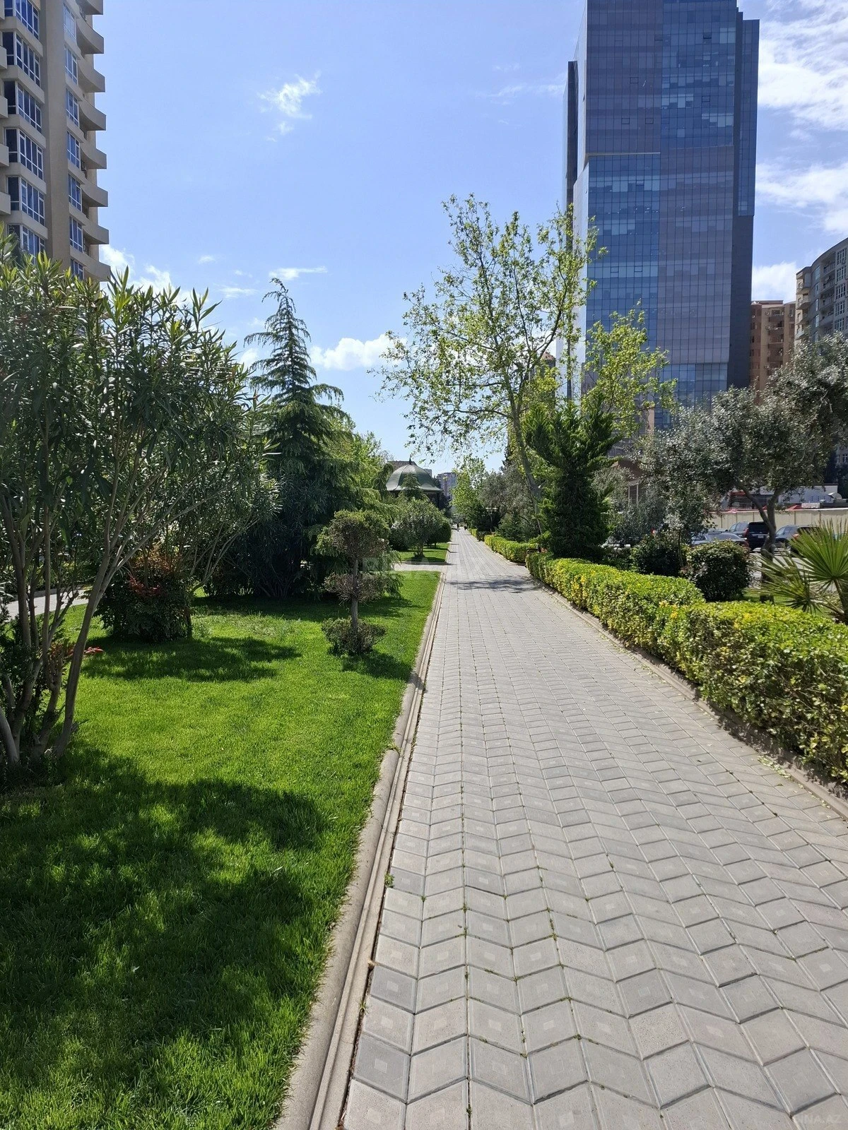 Satılır 1 otaqlı mənzil 10 m²