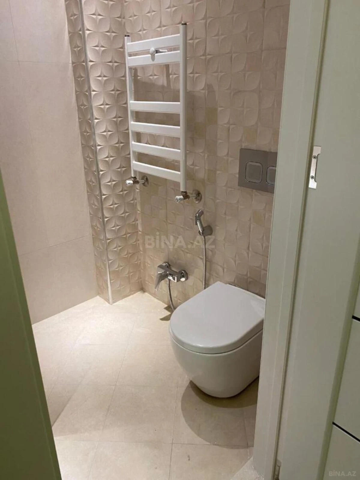 Kirayə verilir 2 otaqlı mənzil 50 m²