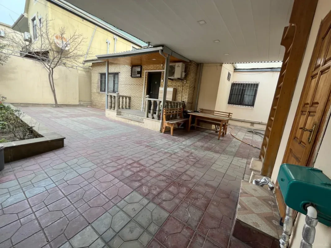 Satılır 3 otaqlı həyət evi 110 m²