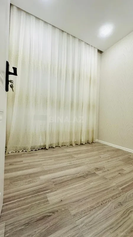 Satılır 3 otaqlı mənzil 55 m²