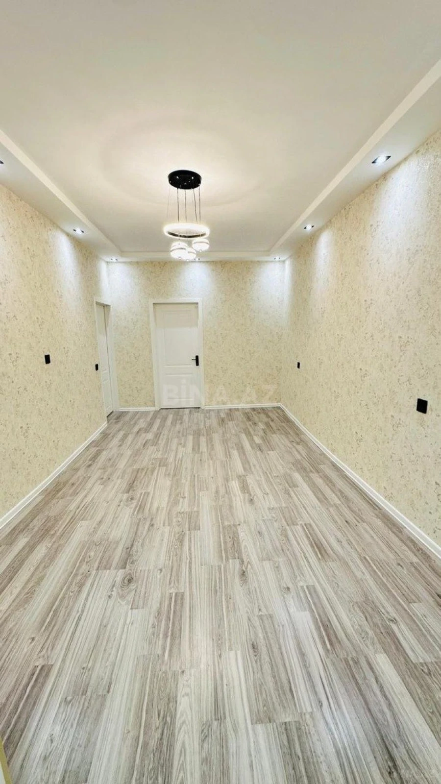 Satılır 3 otaqlı mənzil 55 m²