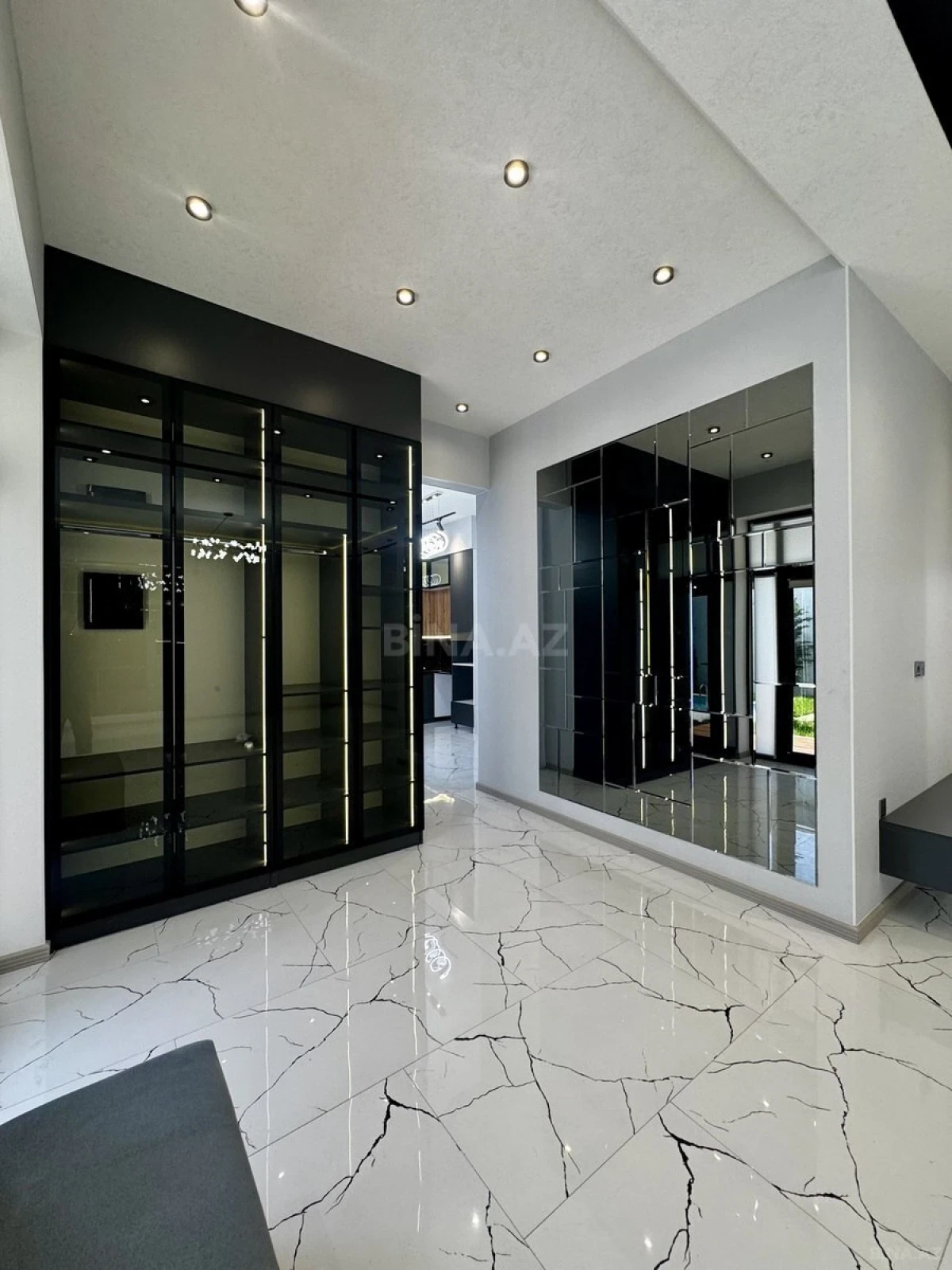 Satılır 4 otaqlı həyət evi 170 m²