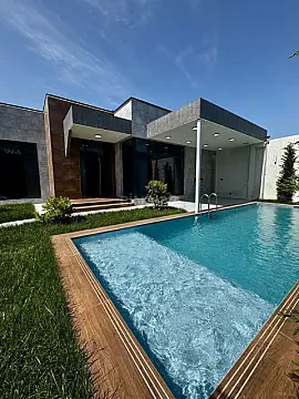Satılır 4 otaqlı həyət evi 170 m²