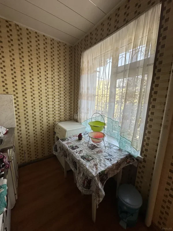 Kirayə verilir 2 otaqlı mənzil 50 m²