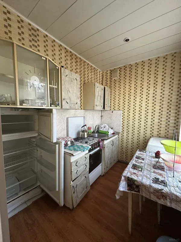 Kirayə verilir 2 otaqlı mənzil 50 m²