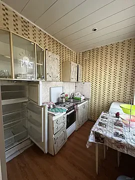 Kirayə verilir 2 otaqlı mənzil 50 m²