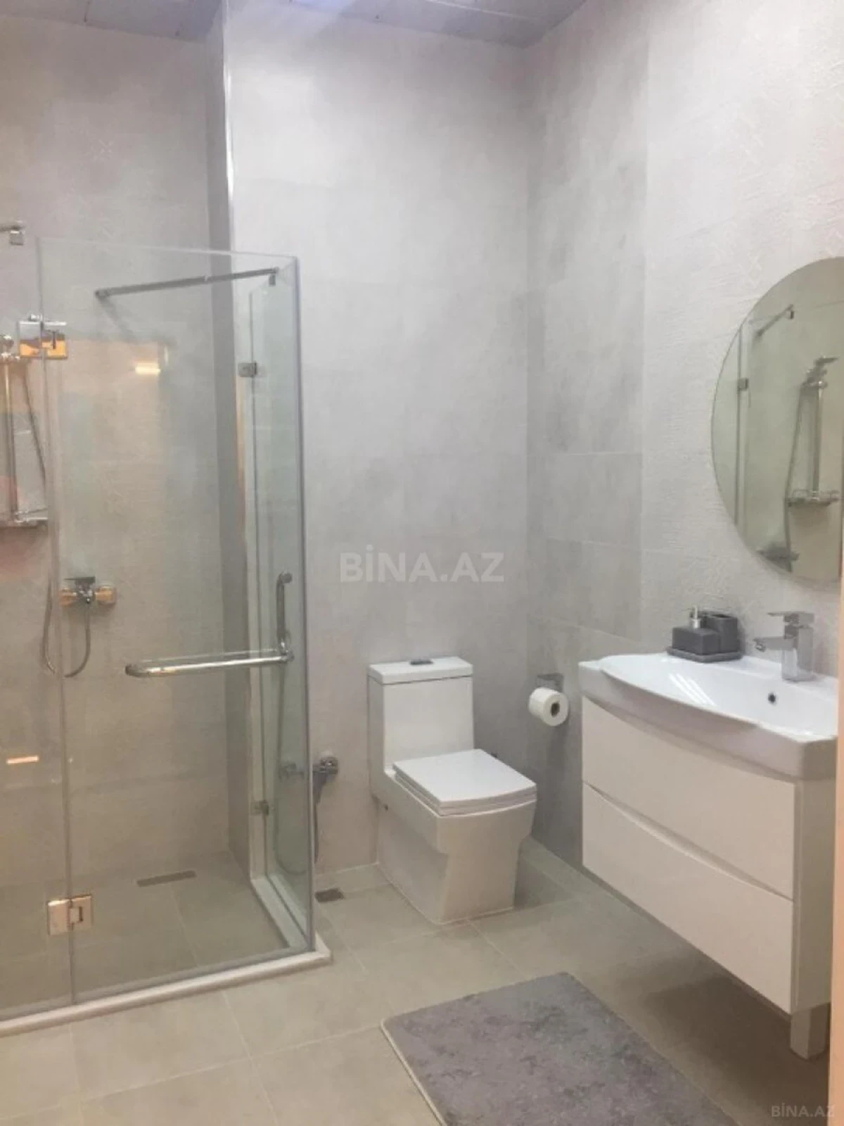Kirayə verilir 2 otaqlı mənzil 70 m²